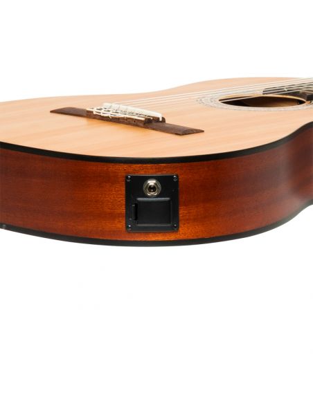 SCL70 classical guitar with spruce top and preamp, natural colour