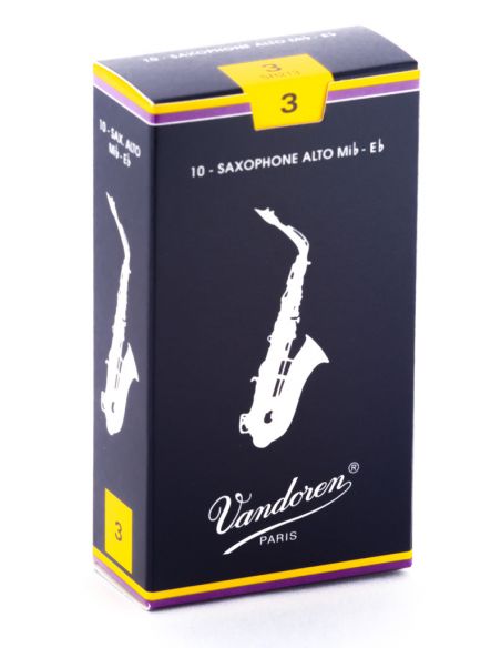 Box of 10 trad alto sax reeds n 3