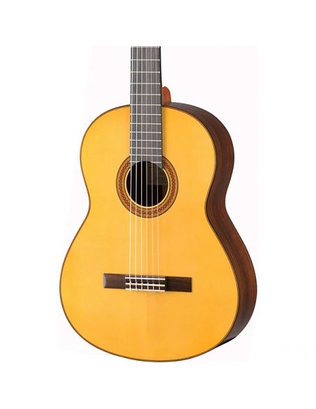 Classical Guitar Yamaha CG182S