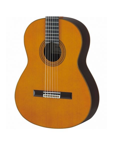 Koncertinė klasikinė gitara Yamaha GC32C