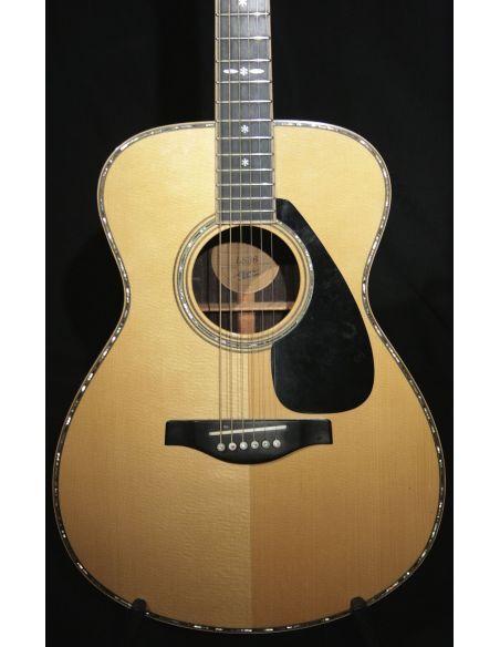 Acoustic guitar Yamaha LS36 ARE II