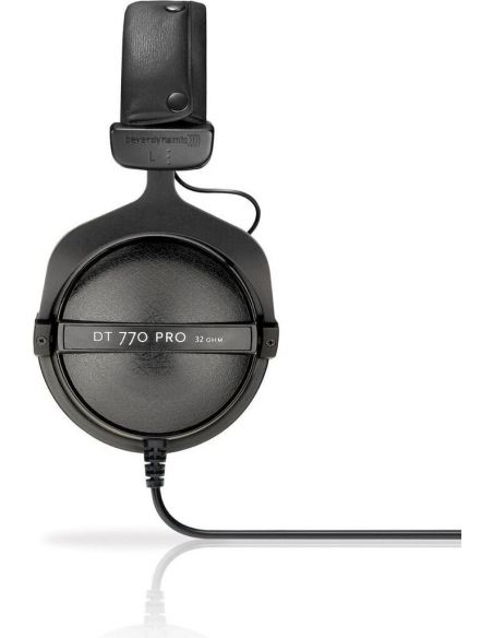 Studio headphones Beyerdynamic DT-770 Pro 32 Ω