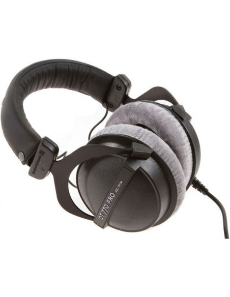 Studio headphones Beyerdynamic DT-770 Pro 250 Ω