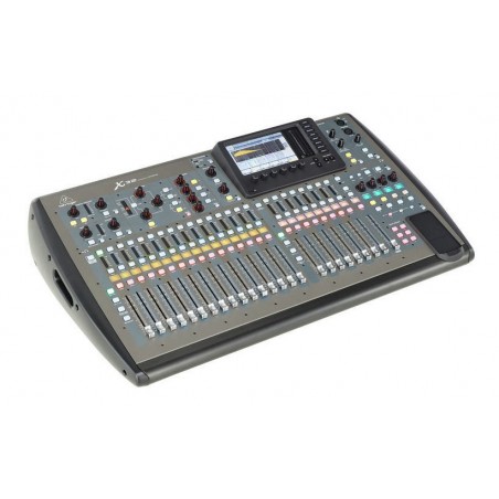 Behringer X32