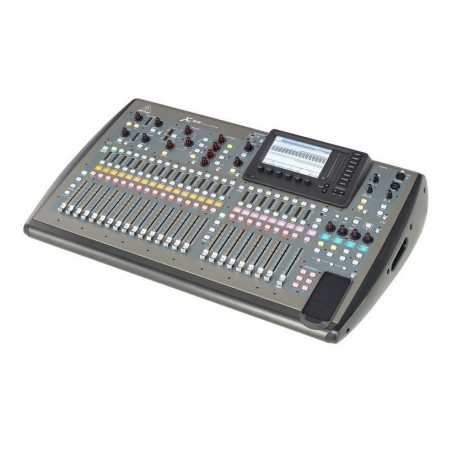 Behringer X32