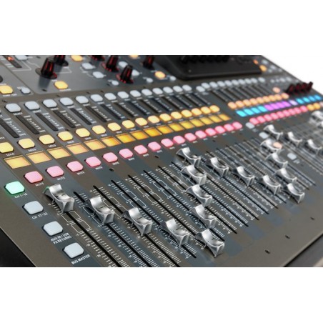 Behringer X32