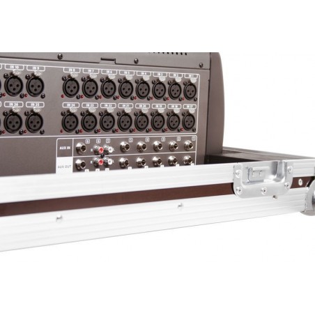 Thomann Behringer X32 pultui