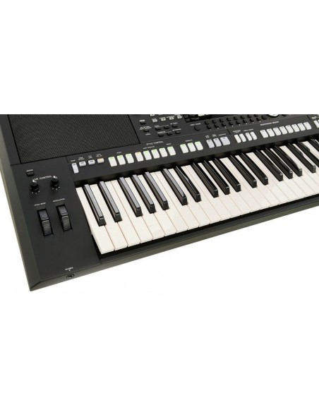 Yamaha PSR-S975